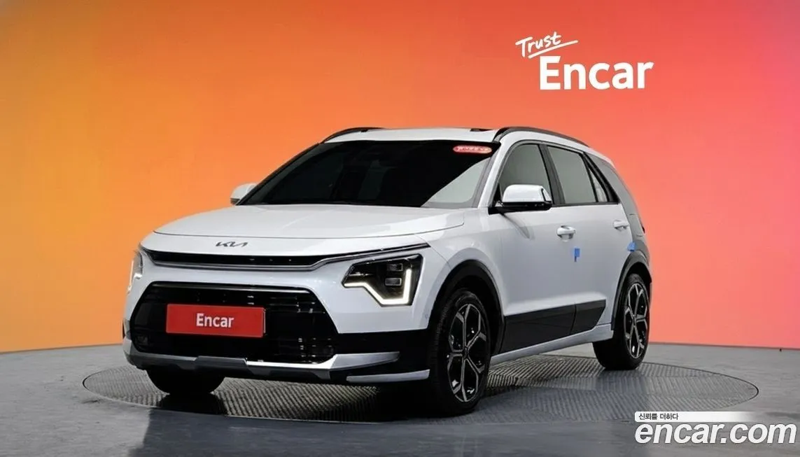 Kia Niro — фото 1