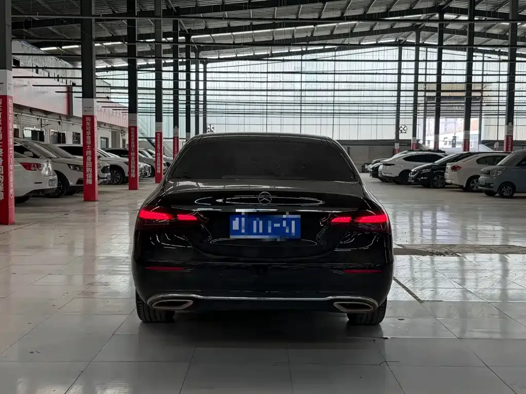 Mercedes-Benz E-Class 2023 из CN, фото 4