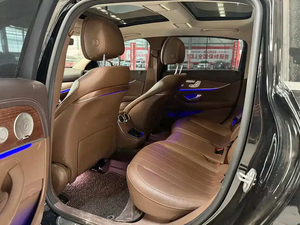 Mercedes-Benz E-Class 2023 из CN, фото 2