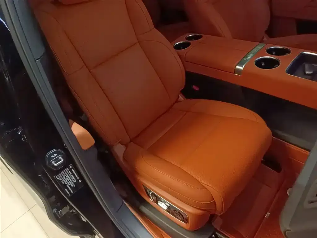 Li Auto L8 2025 из CN, фото 9