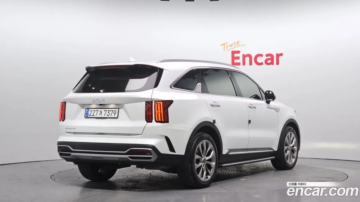 Kia Sorento 2023 из KR, фото 2