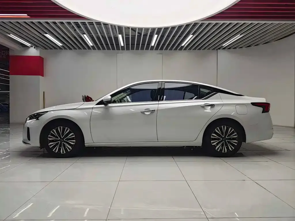 Nissan Teana 2023 из CN, фото 5