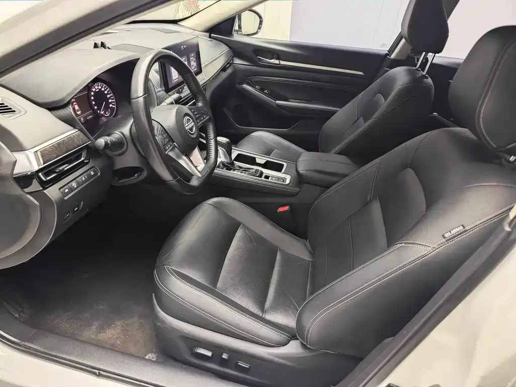 Nissan Teana 2023 из CN, фото 4