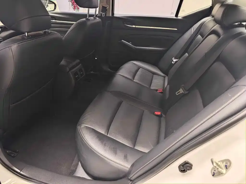 Nissan Teana 2023 из CN, фото 2