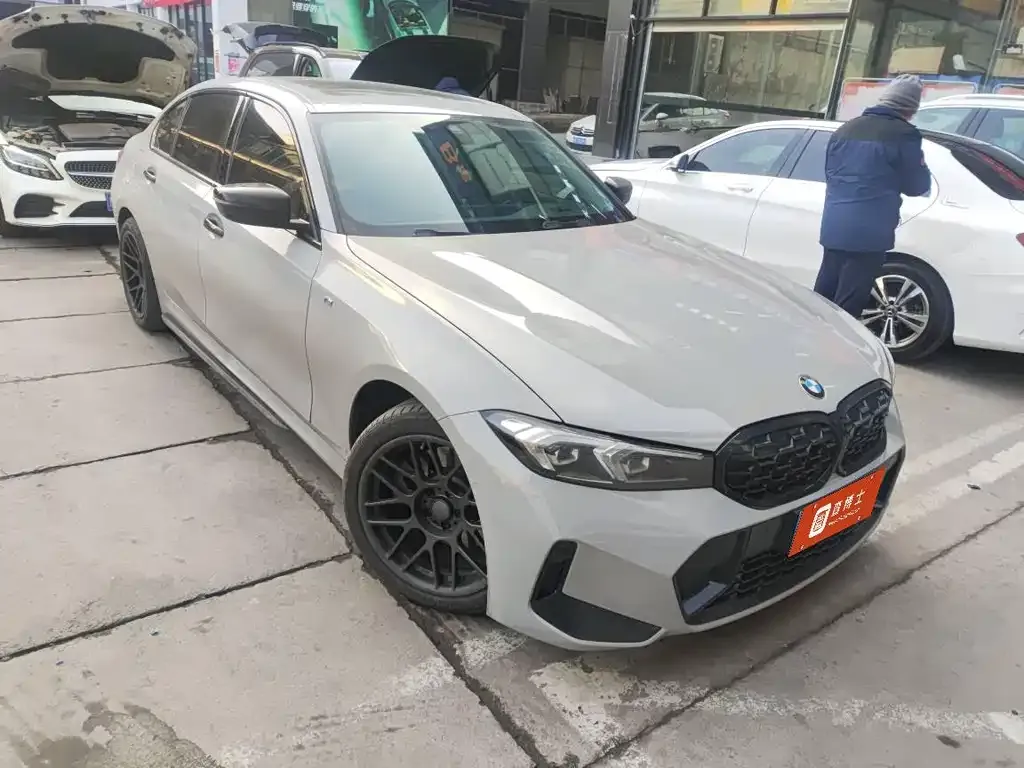 BMW 3 Series 2023 из CN, фото 2