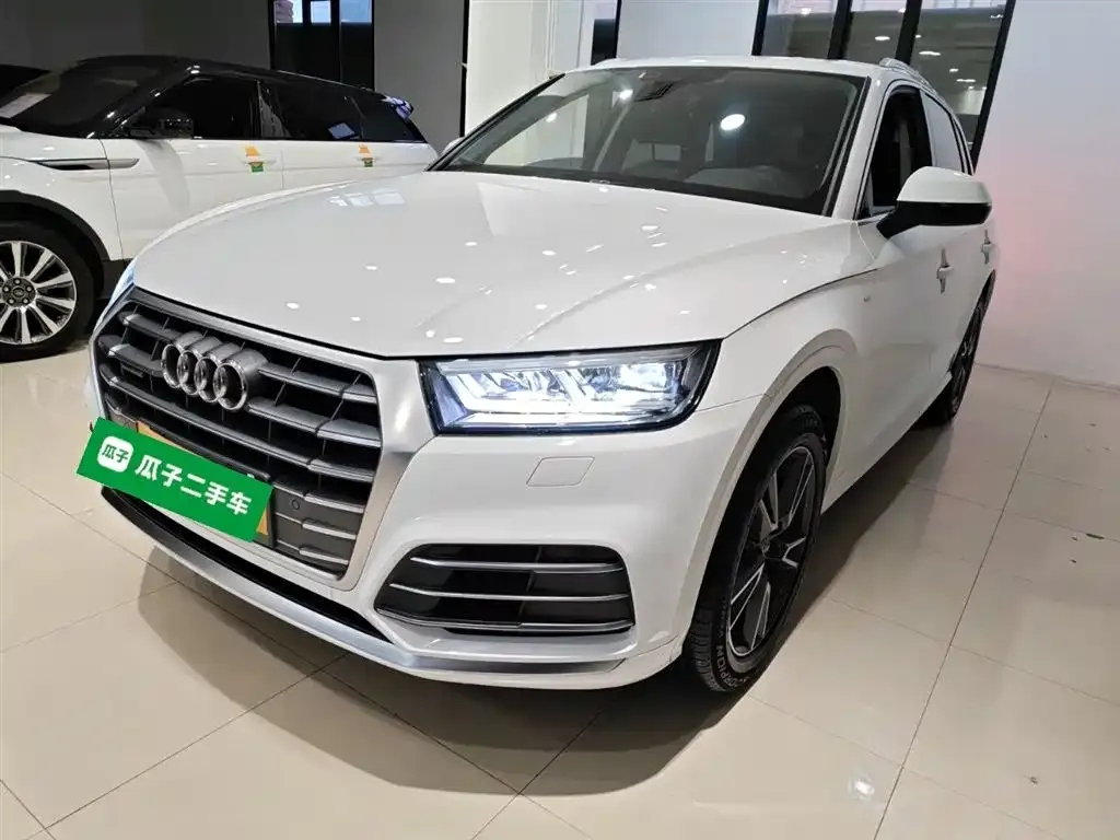 Audi Q5L 2021 из CN, фото 1