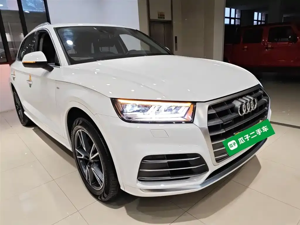 Audi Q5L 2021 из CN, фото 6