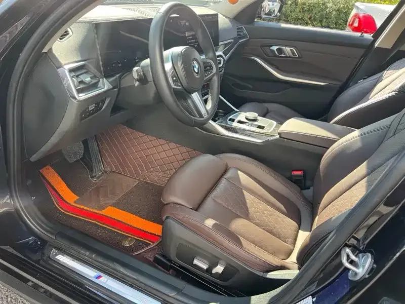 BMW 3 Series 2023 из CN, фото 7