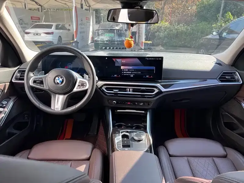 BMW 3 Series 2023 из CN, фото 5