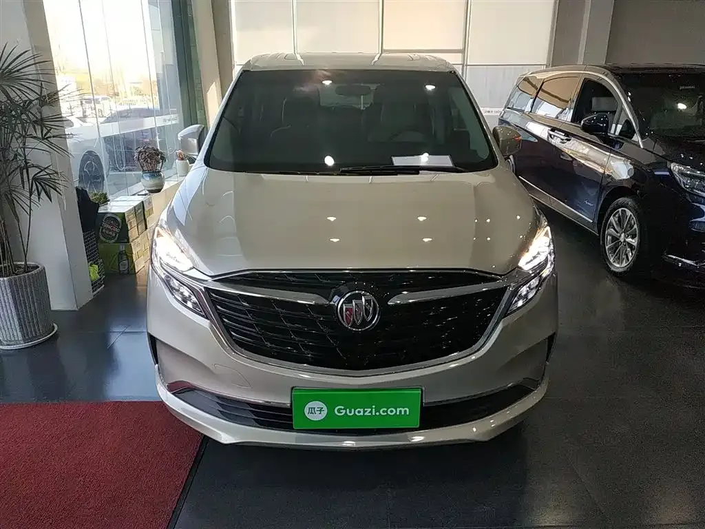 Buick GL8 2022 из CN, фото 10