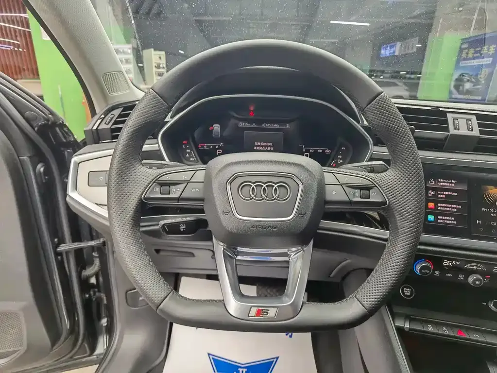 Audi Q3 Sportback 2022 из CN, фото 10
