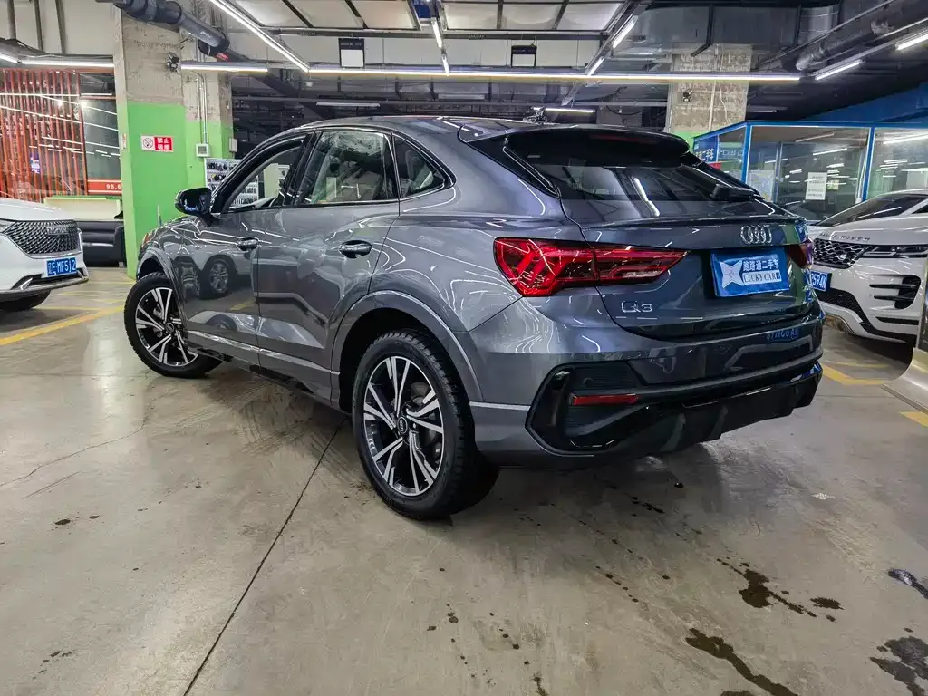 Audi Q3 Sportback 2022 из CN, фото 9