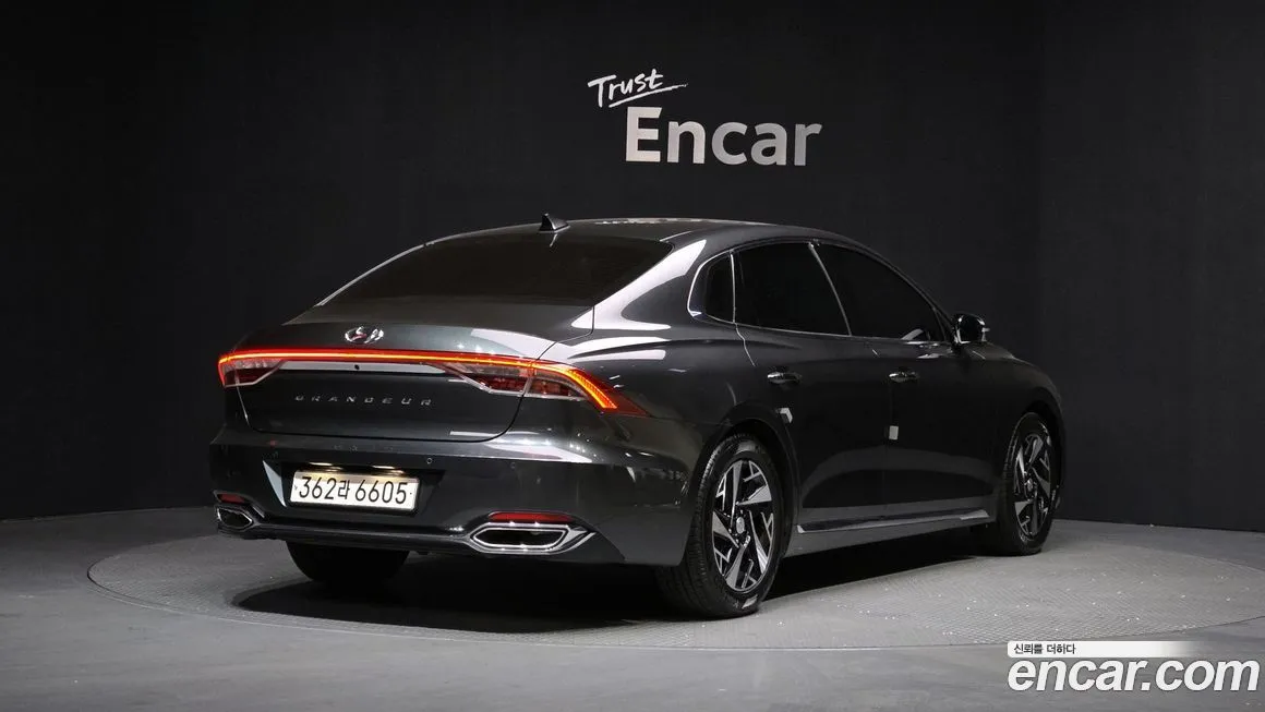 Hyundai Grandeur 2022 из KR, фото 2