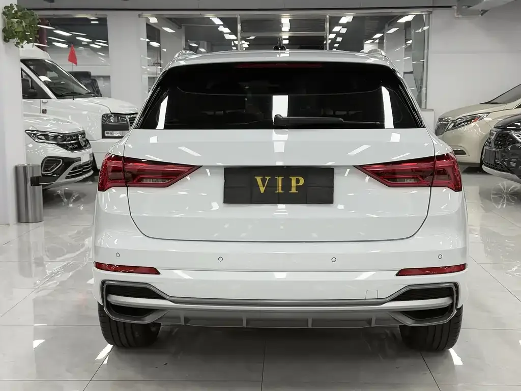 Audi Q3 2021 из CN, фото 5