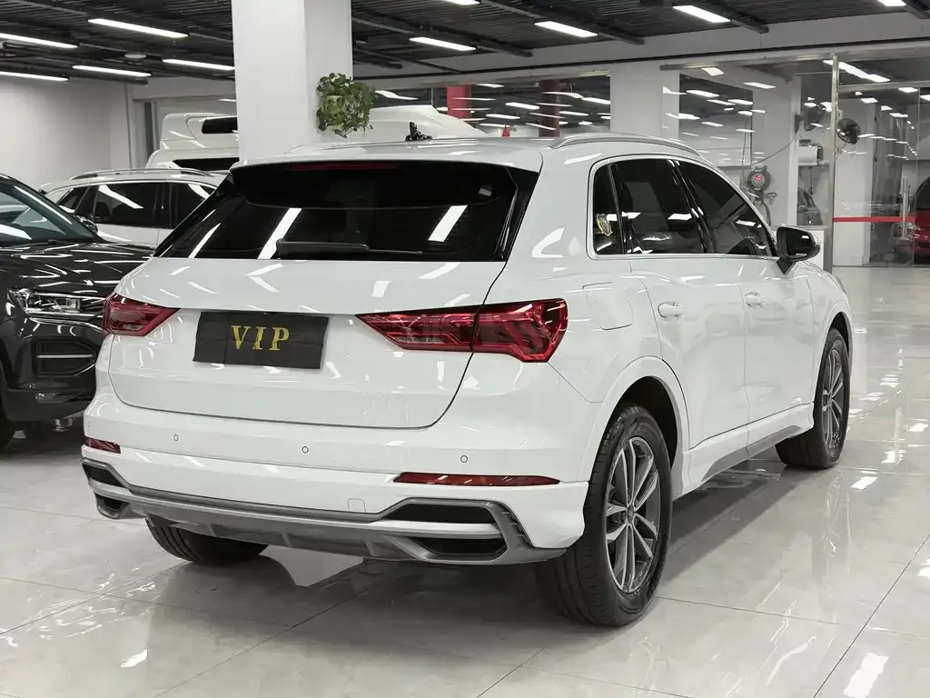 Audi Q3 2021 из CN, фото 9