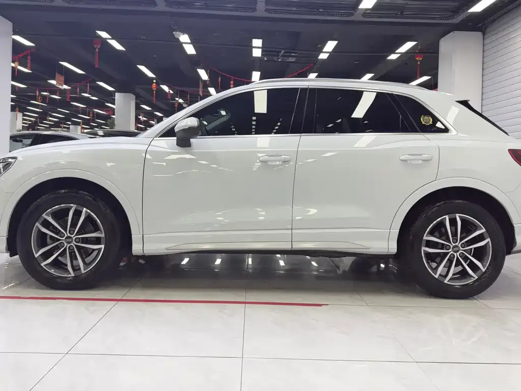 Audi Q3 2021 из CN, фото 6