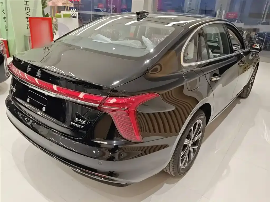 Hongqi H5 PHEV 2025 из CN, фото 7
