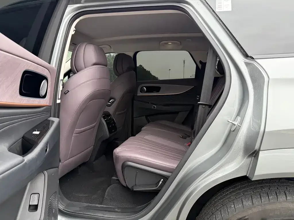 Chery Tiggo 9 C-DM 2024 из CN, фото 9
