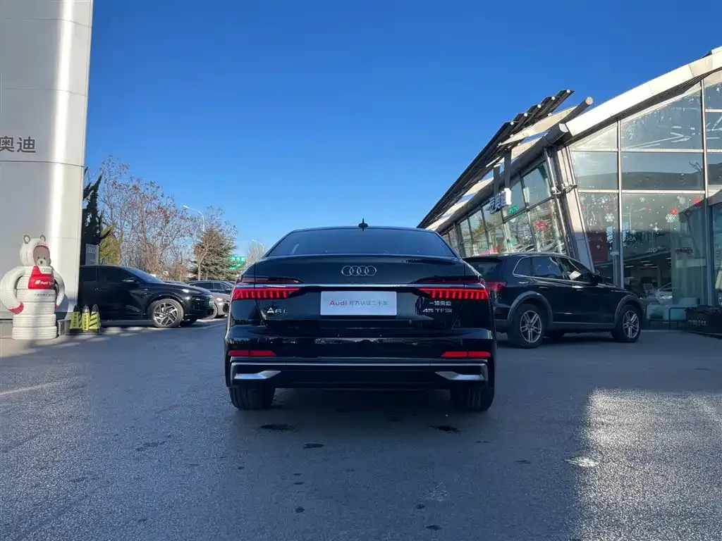 Audi A6L 2024 из CN, фото 9