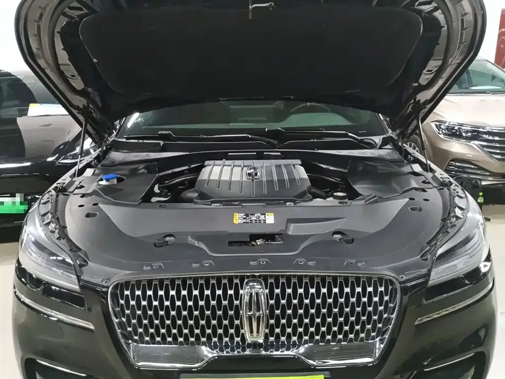 Lincoln Aviator 2021 из CN, фото 8