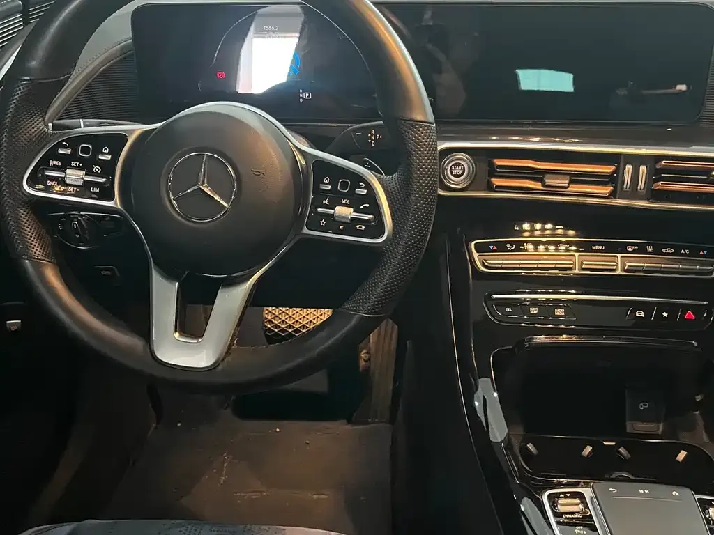 Mercedes-Benz EQC 2023 из CN, фото 8