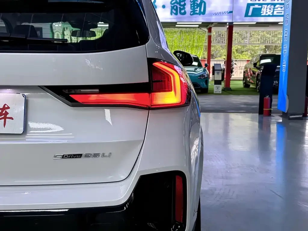 BMW X1 2024 из CN, фото 3