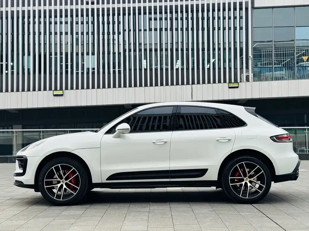 Porsche Macan 2023 из CN, фото 10