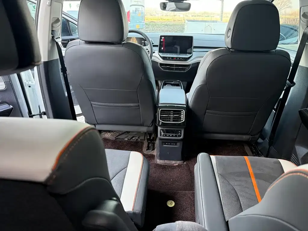 Volkswagen ID.6 Crozz 2024 из CN, фото 3