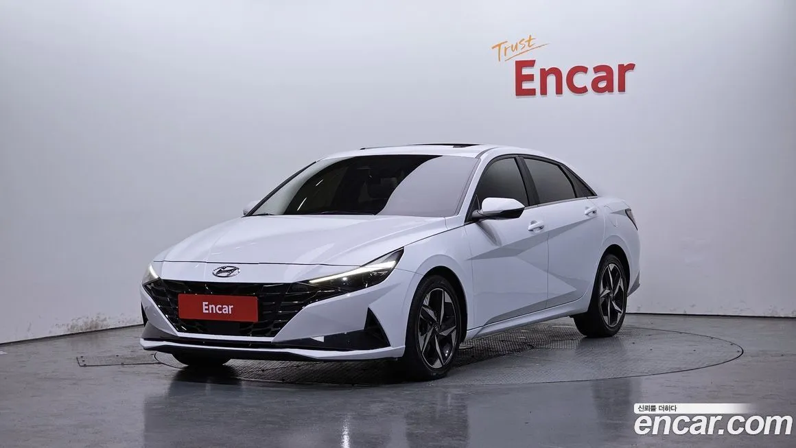 Hyundai AVANTE 2022 из KR, фото 1