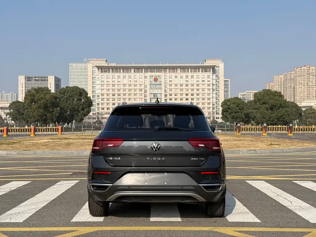 Volkswagen T-Roc 2021 из CN, фото 8