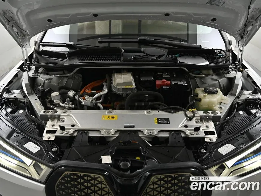 BMW iX 2022 из KR, фото 9