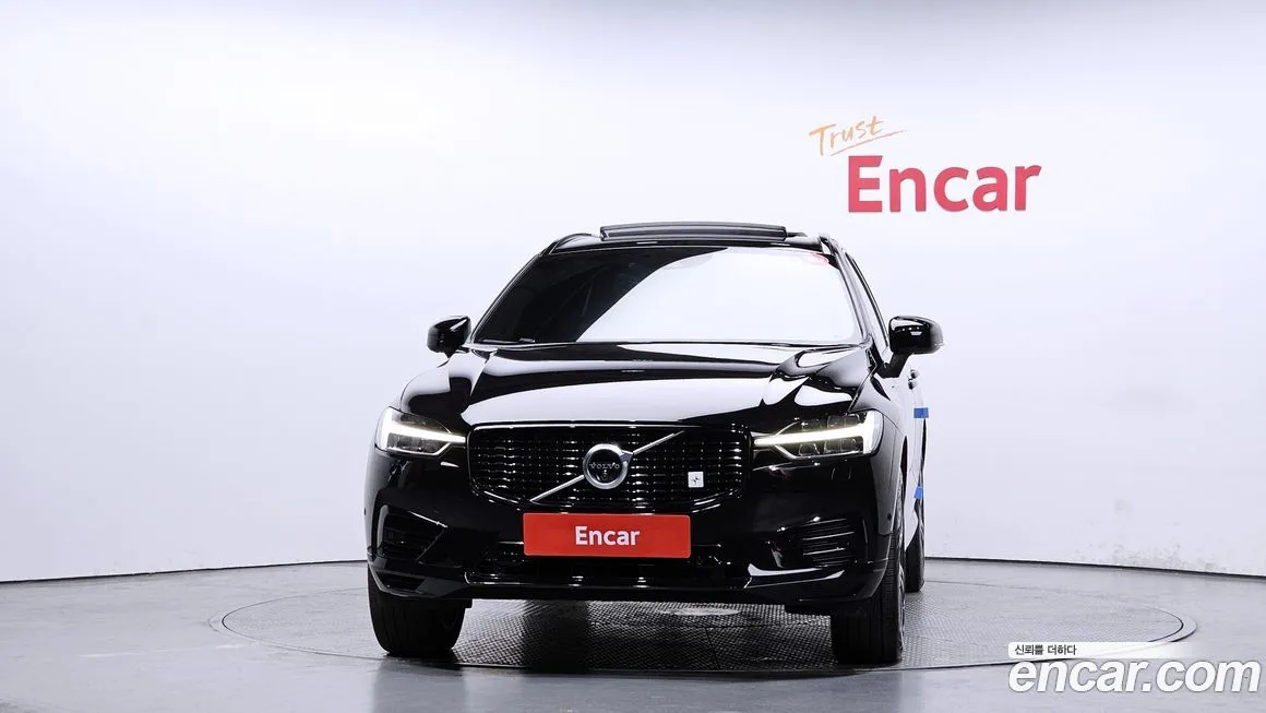 Volvo XC60 — фото 4