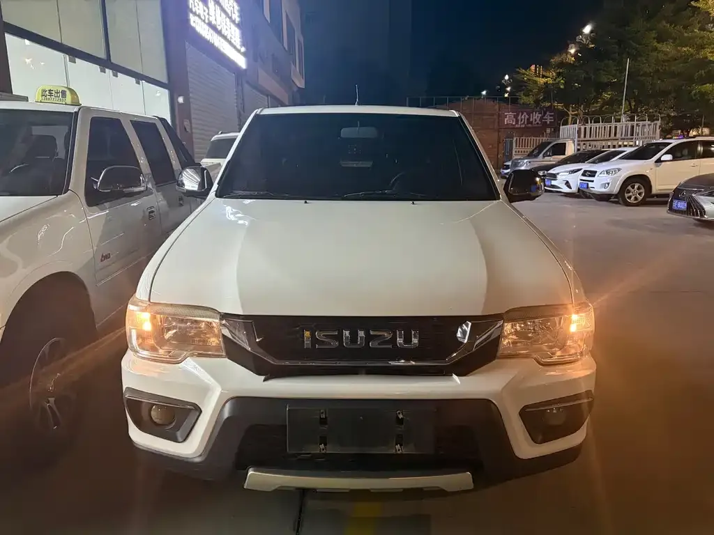 Isuzu T17 2022 из CN, фото 8