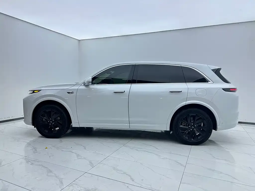 Li Auto L7 2024 из CN, фото 2