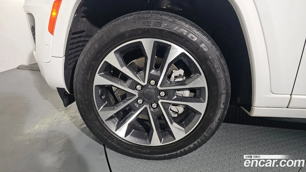 Jeep Cherokee 2021 из KR, фото 2