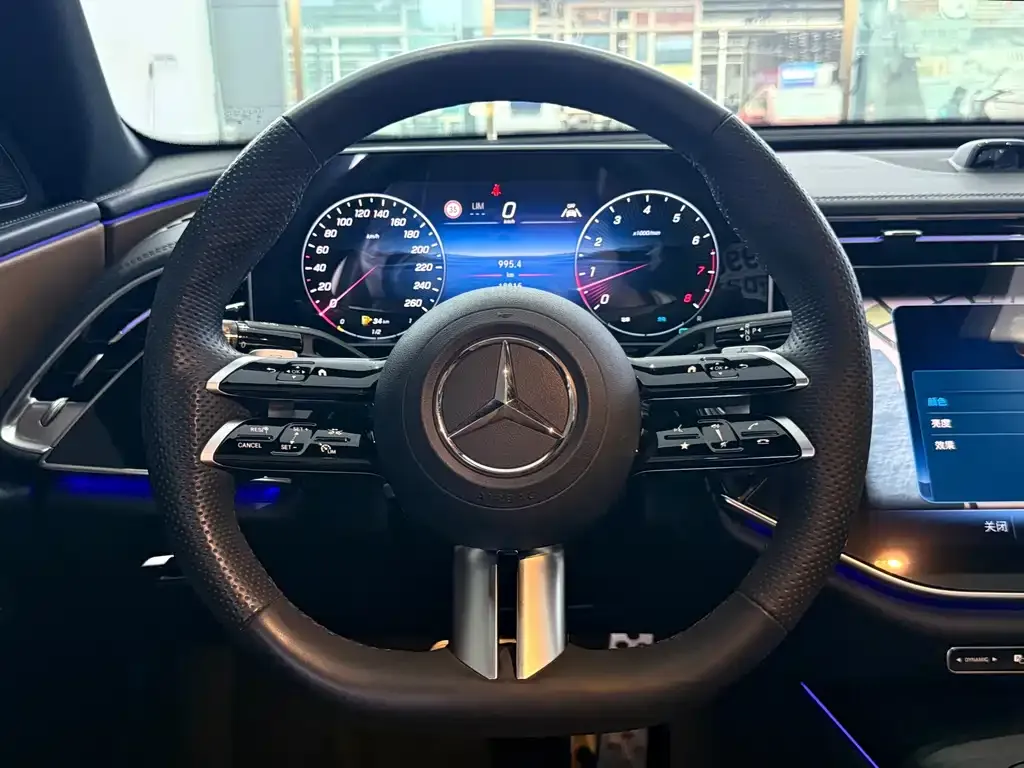Mercedes-Benz E-Class 2024 из CN, фото 9