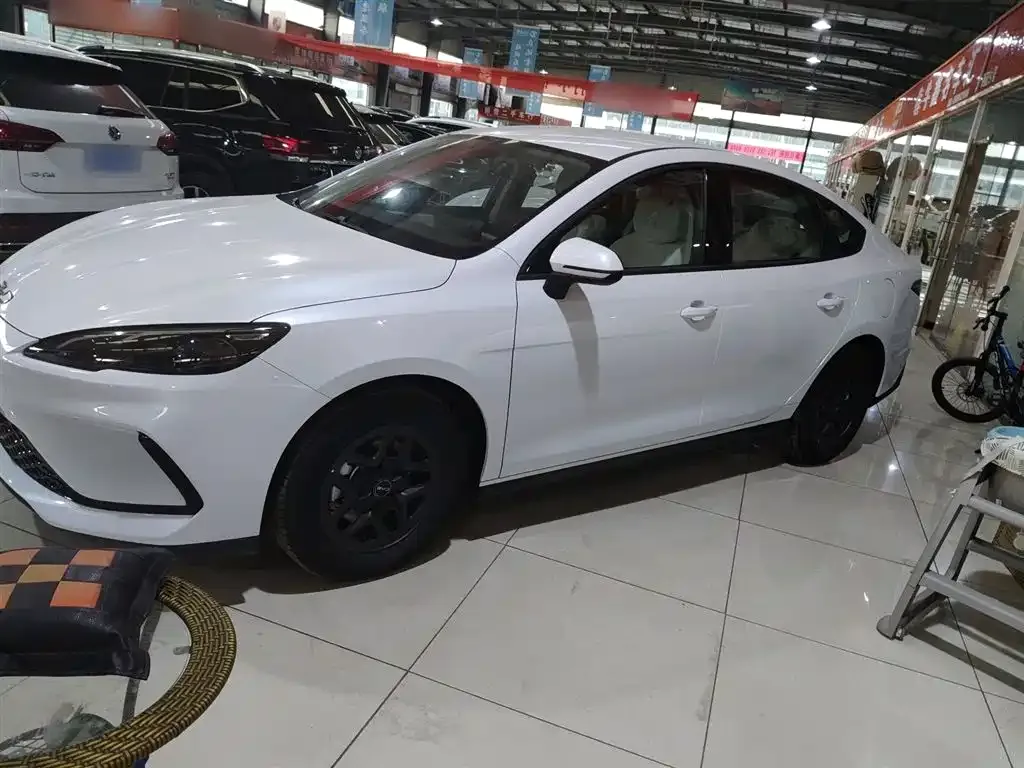 BYD Seal 05 DM-i 2025 из CN, фото 5