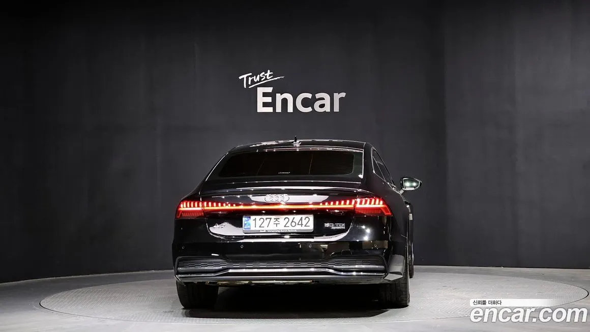 Audi A7 2023 из KR, фото 2