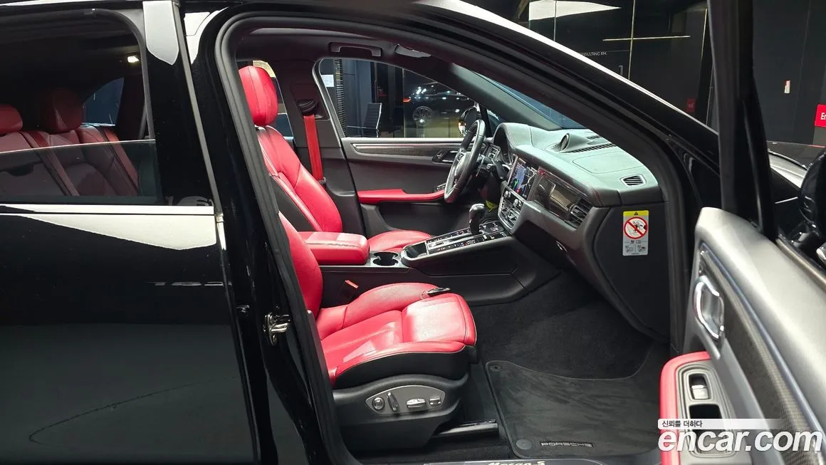 Porsche Macan 2023 из KR, фото 10