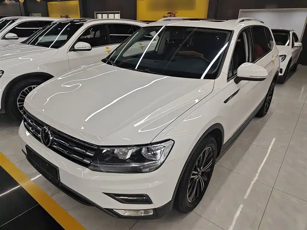 Volkswagen Tiguan L 2021 из CN, фото 1