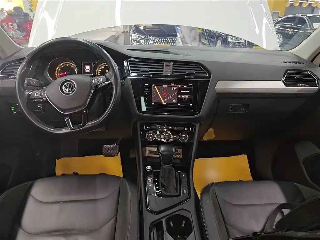 Volkswagen Tiguan L 2021 из CN, фото 9
