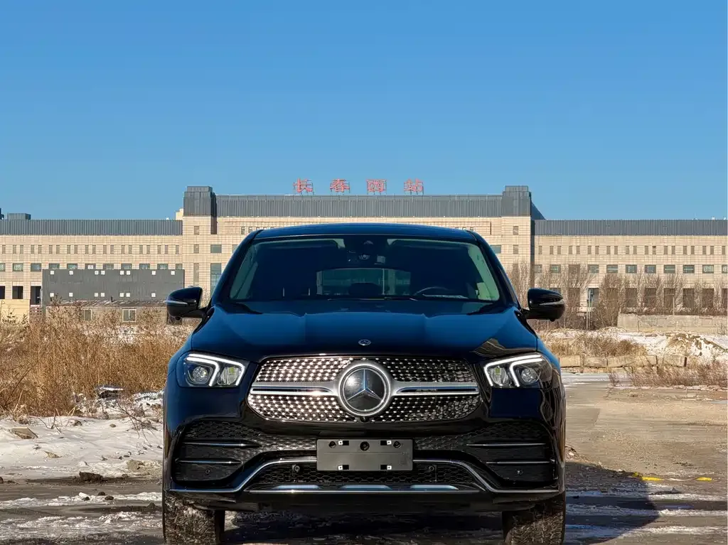 Mercedes-Benz GLE Coupe 2023 из CN, фото 4