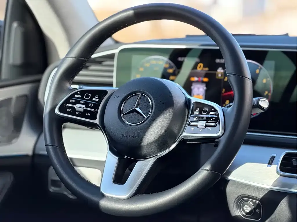 Mercedes-Benz GLE Coupe 2023 из CN, фото 2