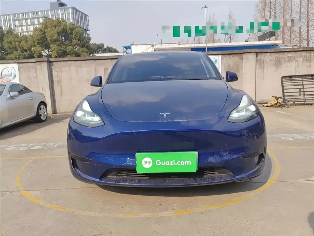 Tesla Model Y — фото 4