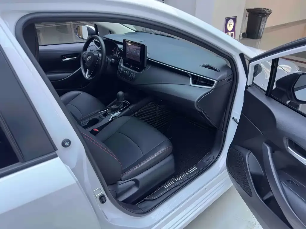 Toyota Corolla 2021 из CN, фото 10