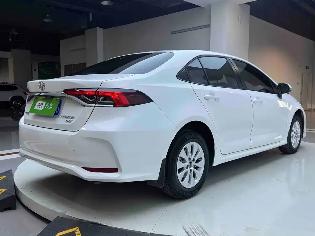 Toyota Corolla 2021 из CN, фото 3