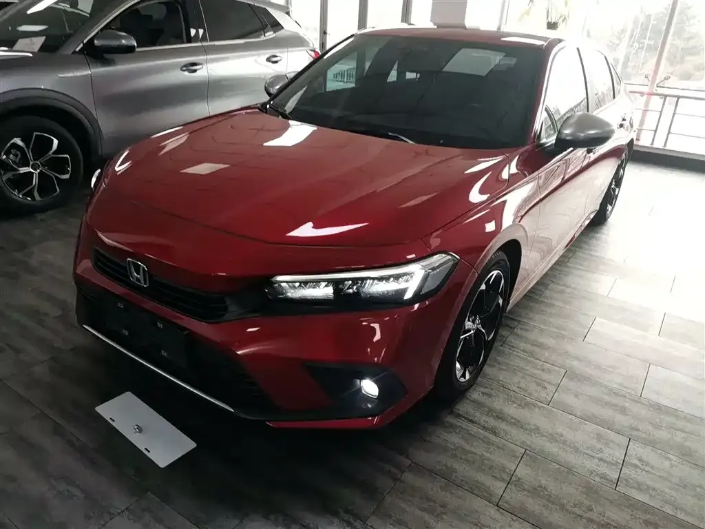 Honda Civic 2023 из CN, фото 2