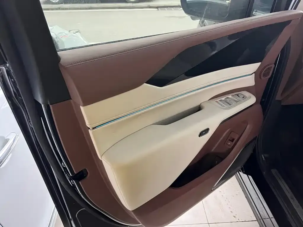 BYD Xia 2025 из CN, фото 3