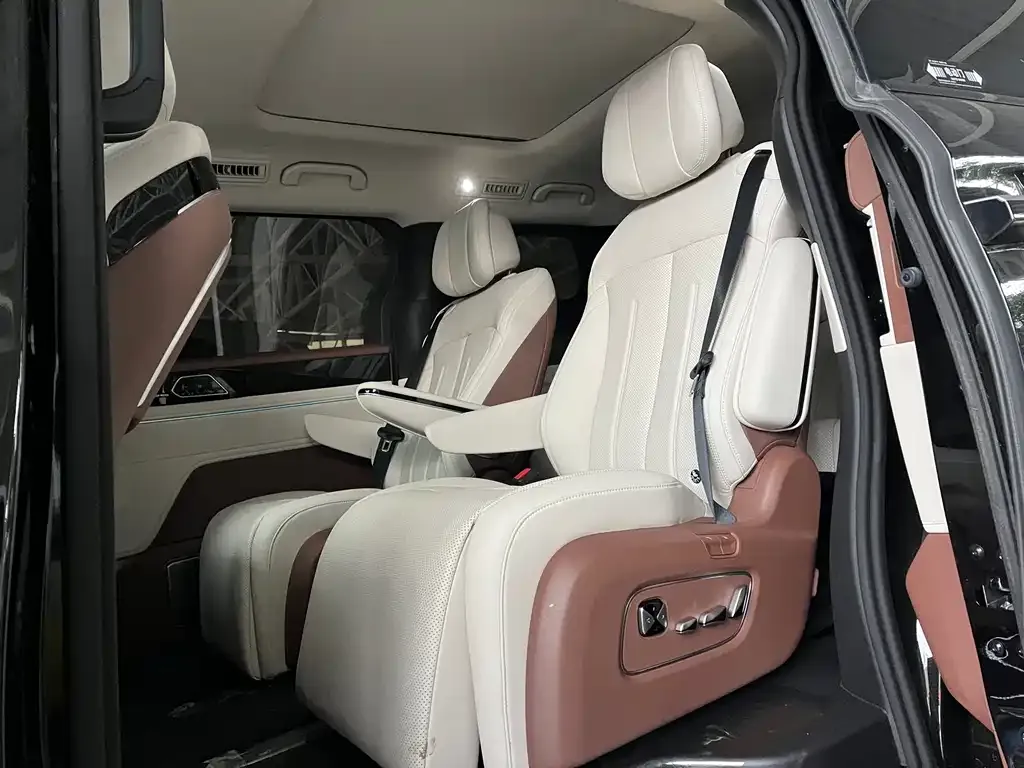 BYD Xia 2025 из CN, фото 8