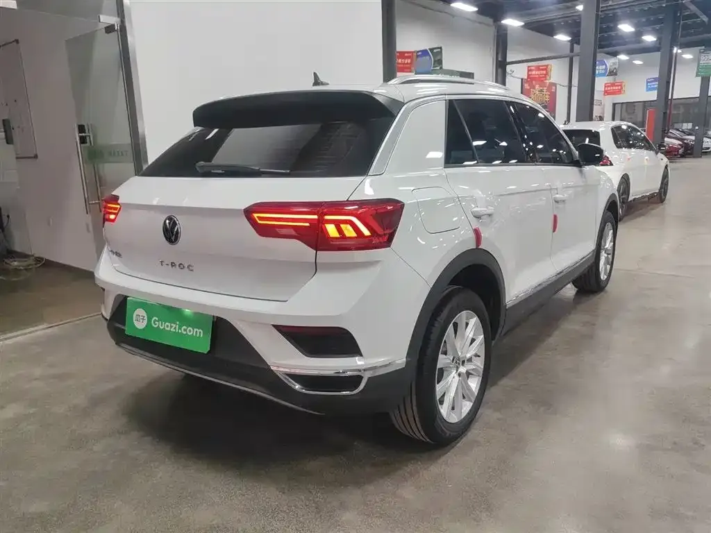 Volkswagen T-Roc 2023 из CN, фото 8